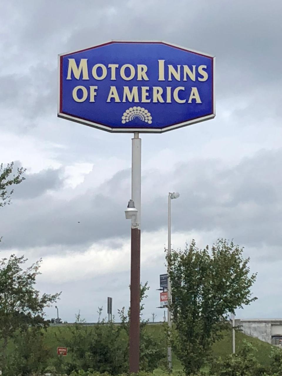 Motor Inns Of America Madisonville Exteriör bild